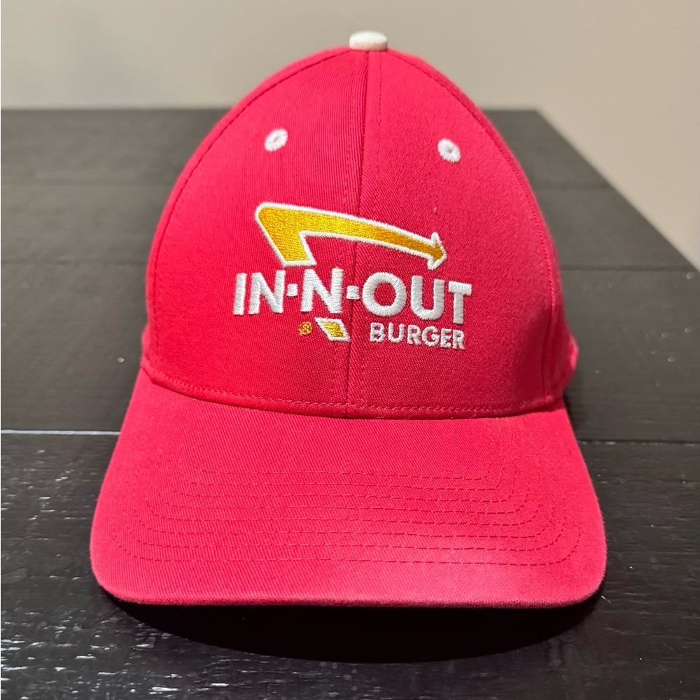 IN-N-OUT Burger Red Flex Hat Cap L/XL